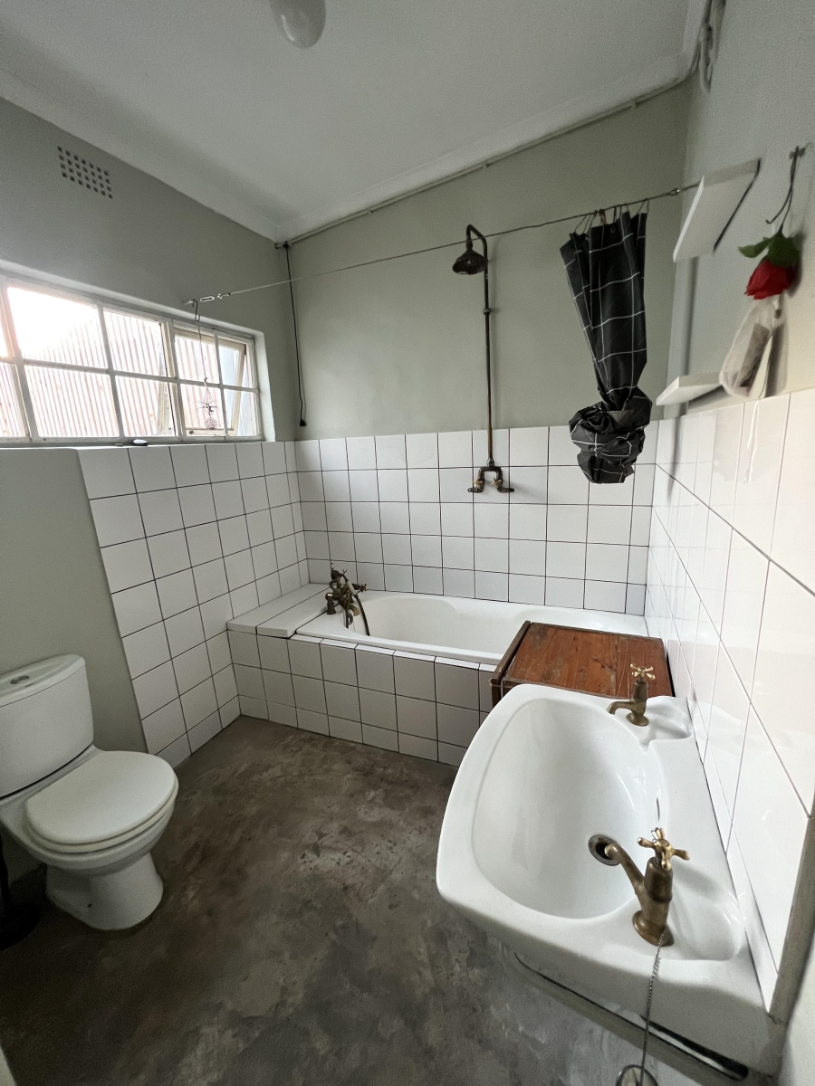 1 Bedroom Property for Sale in Mowbray Western Cape